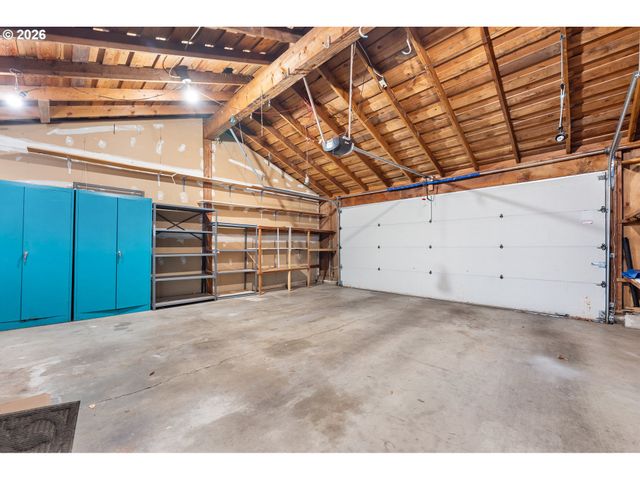 14807 Sw 106TH Ave, Portland, OR 97224