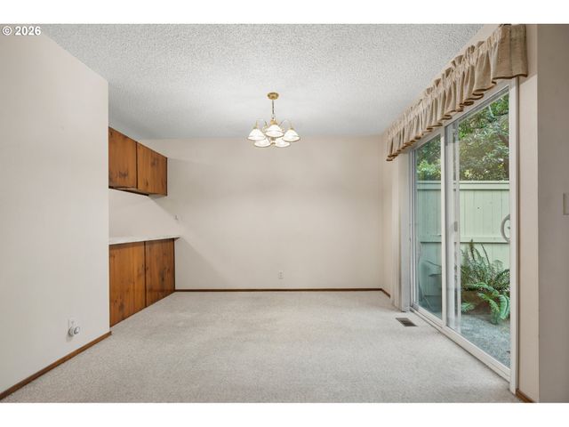 14807 Sw 106TH Ave, Portland, OR 97224