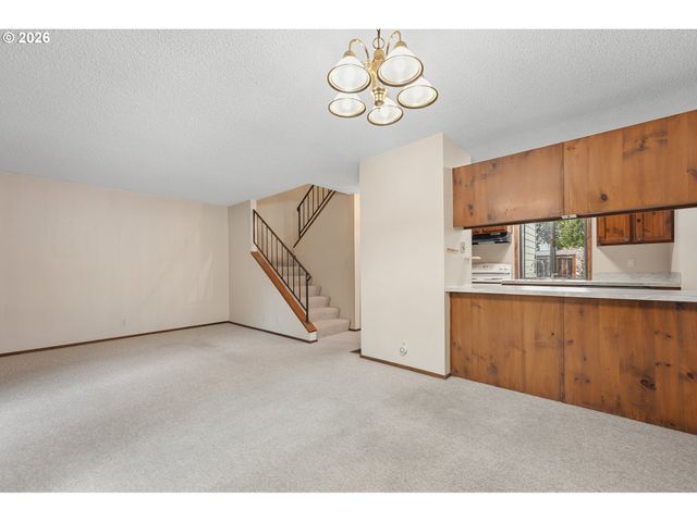 14807 Sw 106TH Ave, Portland, OR 97224