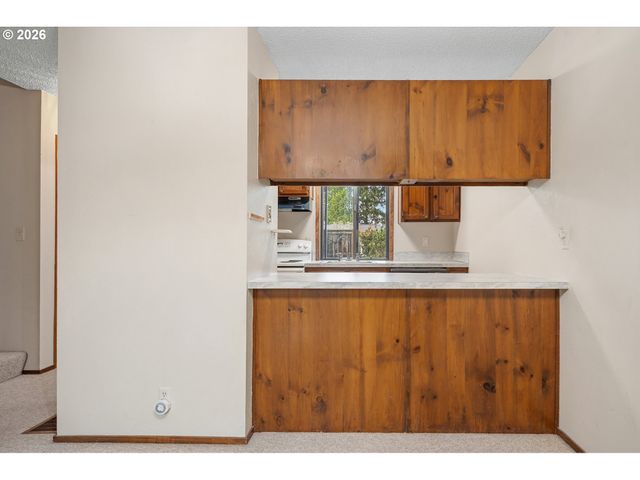 14807 Sw 106TH Ave, Portland, OR 97224