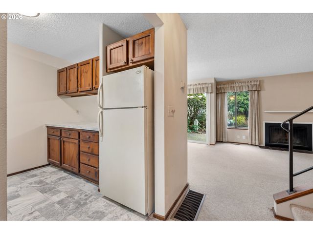 14807 Sw 106TH Ave, Portland, OR 97224