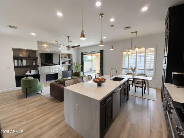 6204 E PHELPS Road, Scottsdale, AZ 85254