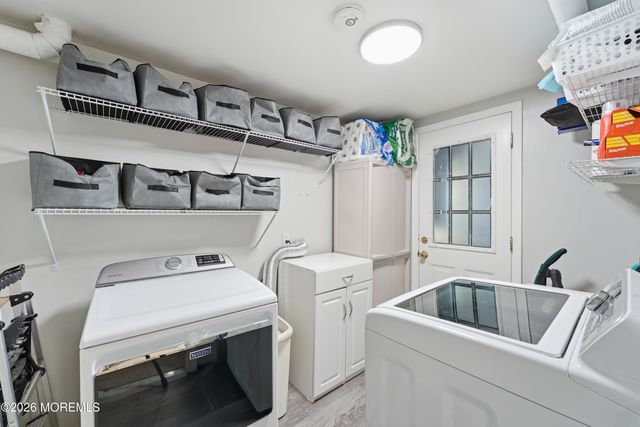 4 Mercury Street, Middletown, NJ 07748