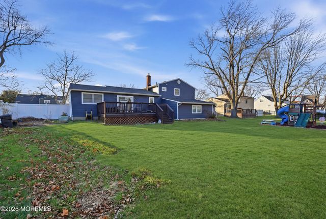 4 Mercury Street, Middletown, NJ 07748