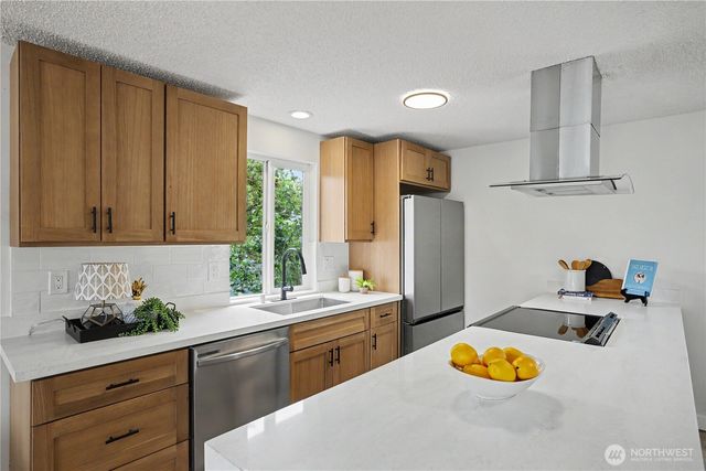 16823 15th Avenue E, Spanaway, WA 98387