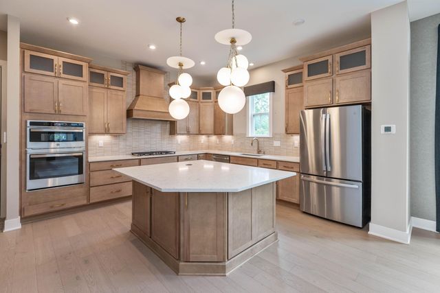 105 Encore Park Bend, Powell, OH 43065