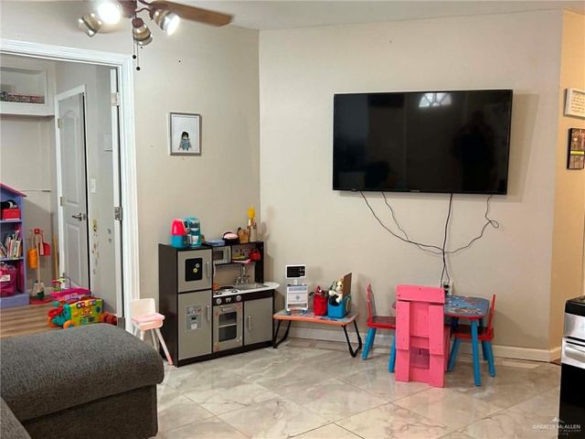 1104 Esperanza Road, Alamo, TX 78516