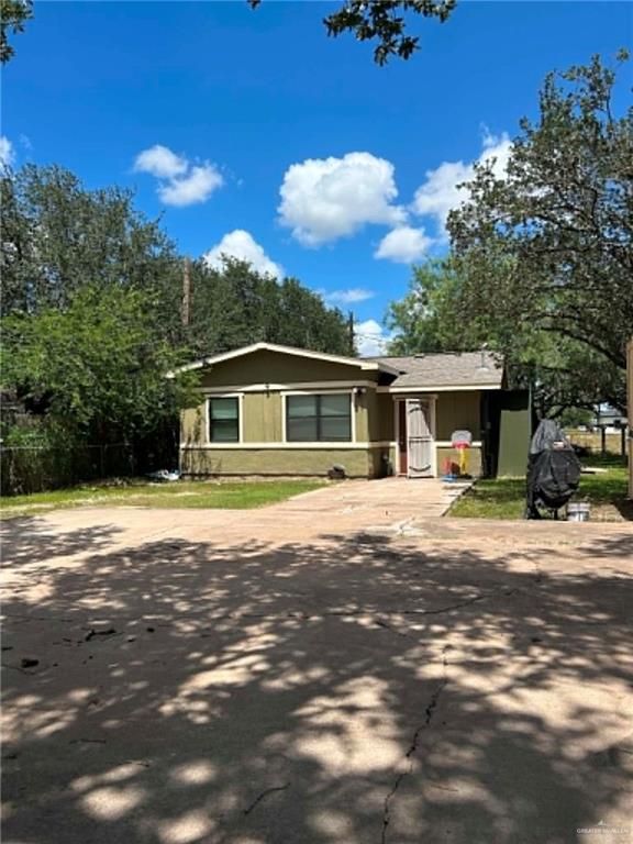 1104 Esperanza Road, Alamo, TX 78516
