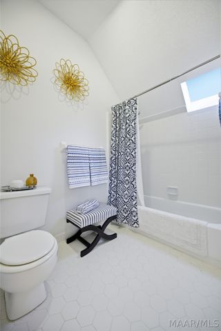 1410 Glen Grattan Drive, Montgomery, AL 36111