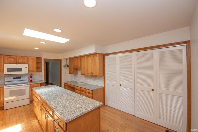 301 Overlook Drive, West Lafayette, IN 47906
