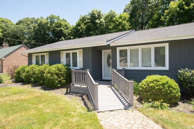 301 Overlook Drive, West Lafayette, IN 47906