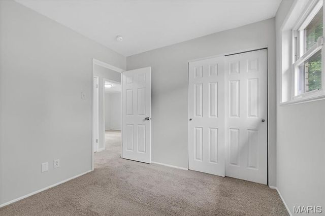 14 Olvera Circle, Florissant, MO 63031