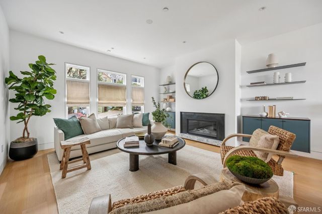 4524 25th Street, San Francisco, CA 9411