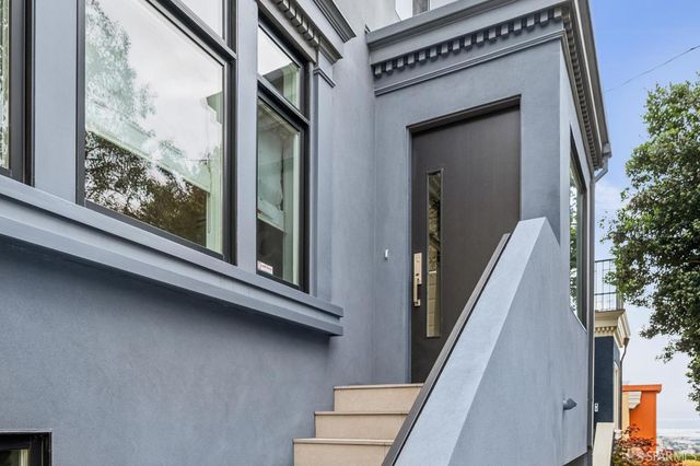 4524 25th Street, San Francisco, CA 9411
