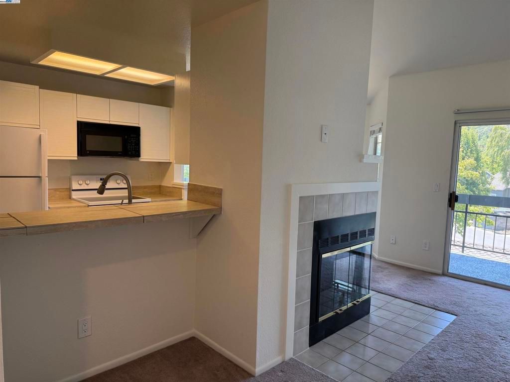 8145 Mountain View Dr, Pleasanton, CA 94588