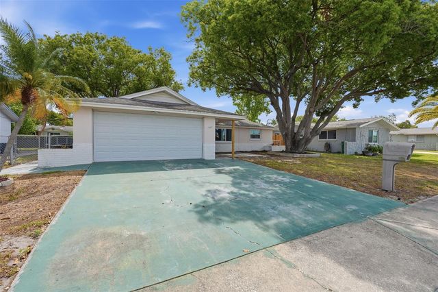 9420 GLEN MOOR LANE, Port Richey, FL 34668