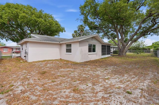 9420 GLEN MOOR LANE, Port Richey, FL 34668