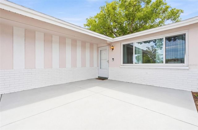 9420 GLEN MOOR LANE, Port Richey, FL 34668