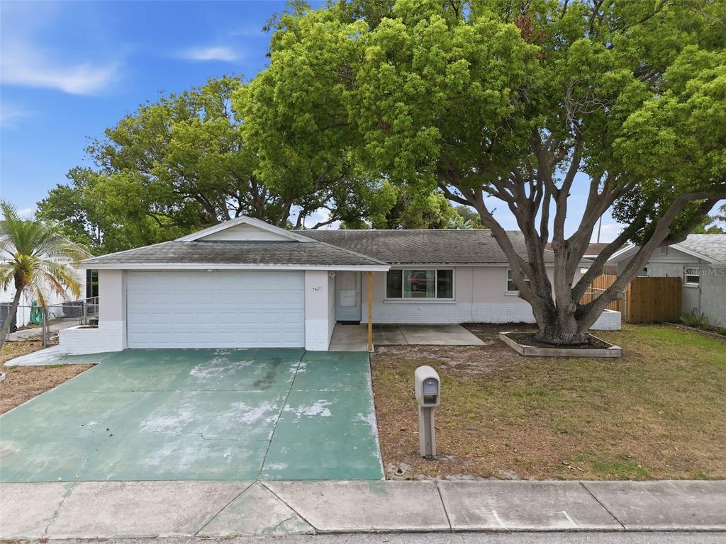 9420 GLEN MOOR LANE, Port Richey, FL 34668