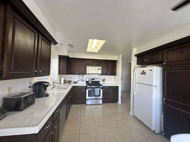 77861 Villa Road, Palm Desert, CA 92211