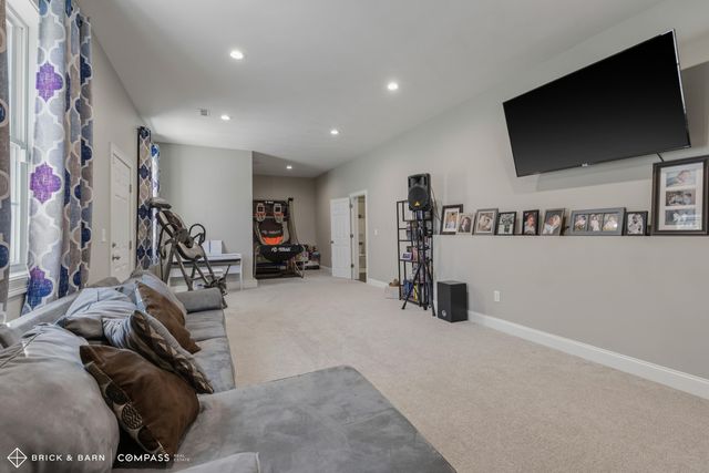 23 Cypress Circle, Exeter, NH 03883