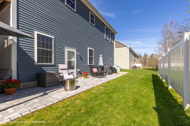 23 Cypress Circle, Exeter, NH 03883