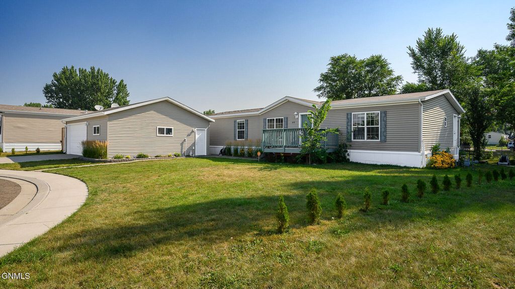 2500 Centennial Road, Bismarck, ND 58503 photo 2