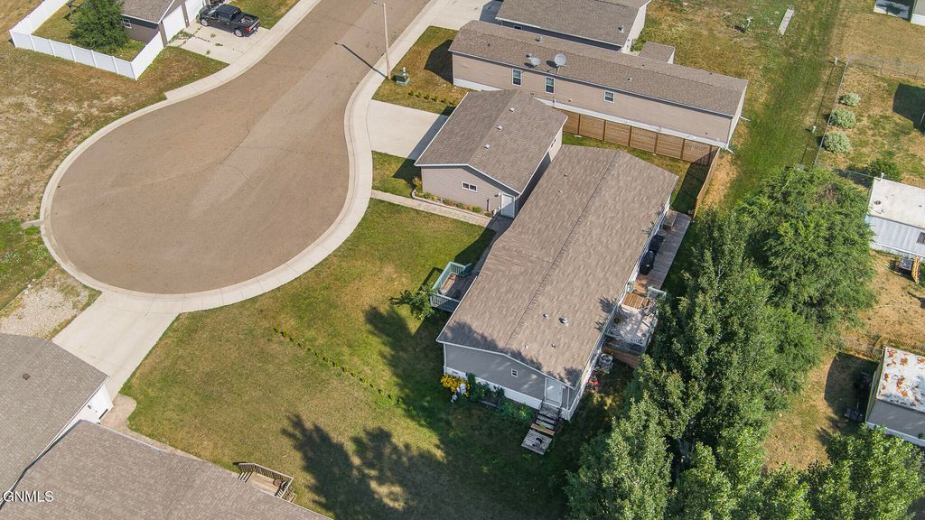 2500 Centennial Road, Bismarck, ND 58503 photo 5