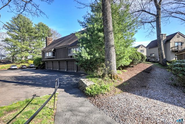 149 Heritage Village A, Southbury, CT 06488