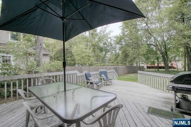 59 Buff Road, Tenafly, NJ 07670