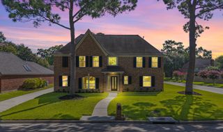 3202 Hickory Falls Drive, Kingwood, TX 77345