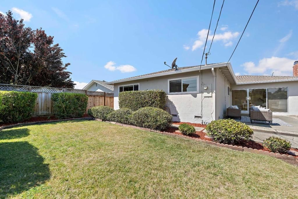 Image 27 of property listing at 920 Longwood Lane, San Jose, CA 95129