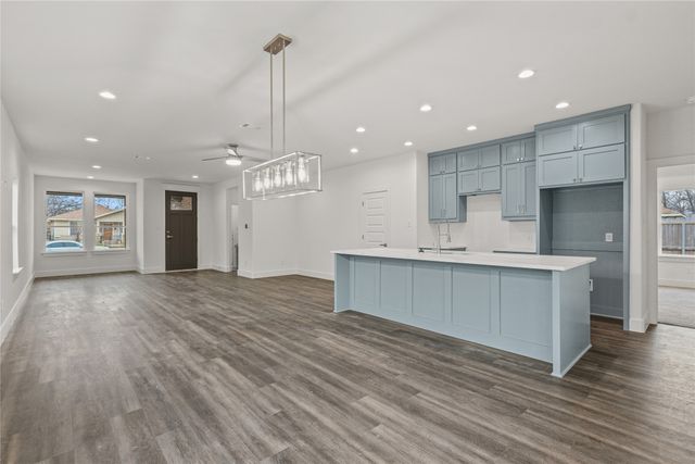 3335 Spring Avenue, Dallas, TX 75215