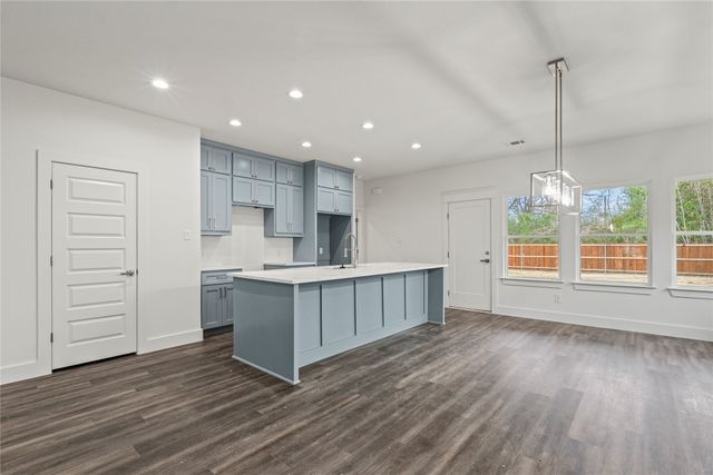 3335 Spring Avenue, Dallas, TX 75215