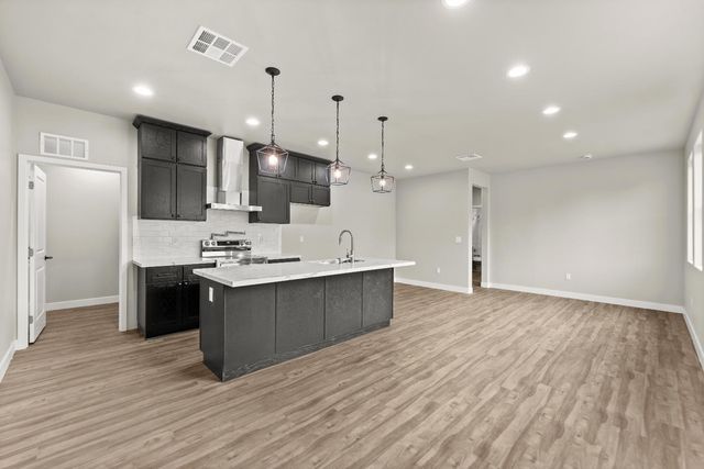 3736 Knightlinger St, Sacramento, CA 95838