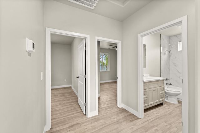 3736 Knightlinger St, Sacramento, CA 95838