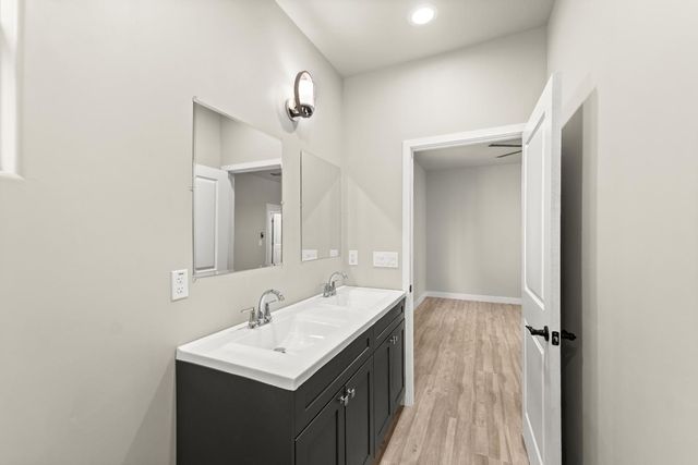 3736 Knightlinger St, Sacramento, CA 95838