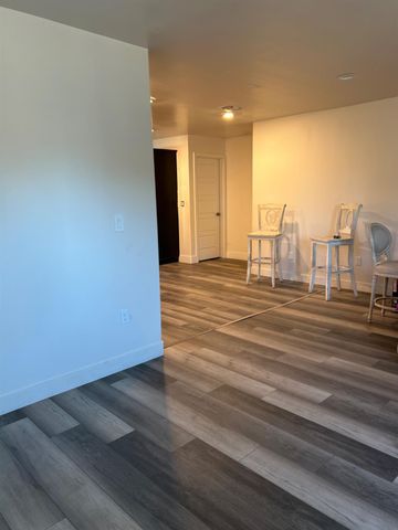 3736 Knightlinger St, Sacramento, CA 95838