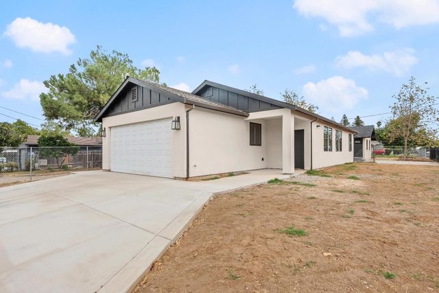 3736 Knightlinger St, Sacramento, CA 95838
