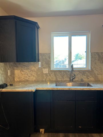 3736 Knightlinger St, Sacramento, CA 95838