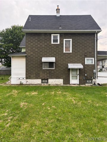 2229 Whitney Avenue, Niagara Falls, NY 14301
