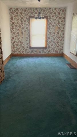 2229 Whitney Avenue, Niagara Falls, NY 14301