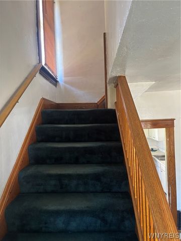 2229 Whitney Avenue, Niagara Falls, NY 14301