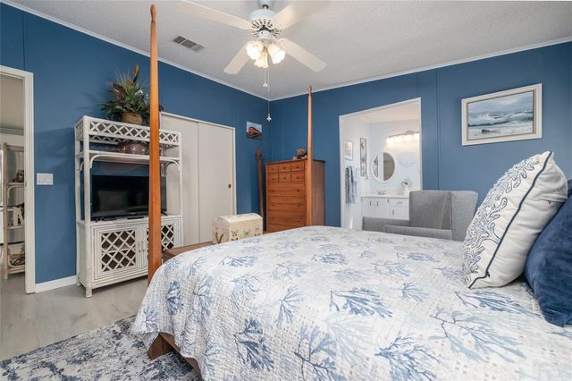 501 TOPSIDE CIRCLE, Edgewater, FL 32141