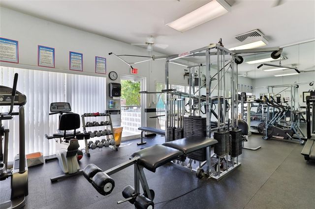 501 TOPSIDE CIRCLE, Edgewater, FL 32141