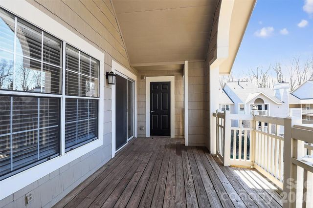 5009 Sharon Road C, Charlotte, NC 28210