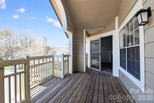 5009 Sharon Road C, Charlotte, NC 28210