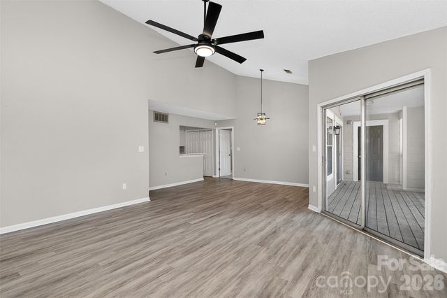 5009 Sharon Road C, Charlotte, NC 28210