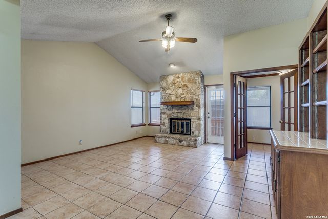 4814 De Paul, San Antonio, TX 78249