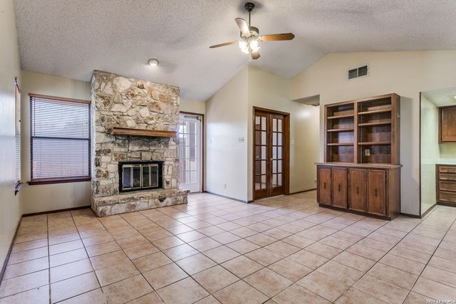 4814 De Paul, San Antonio, TX 78249